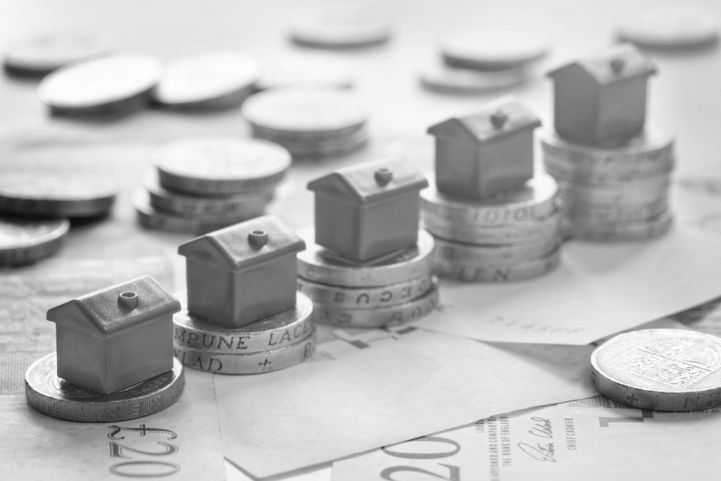 Assurance-vie : est-il encore opportun d'investir sur le placement préféré des Français ? Quels supports choisir ?